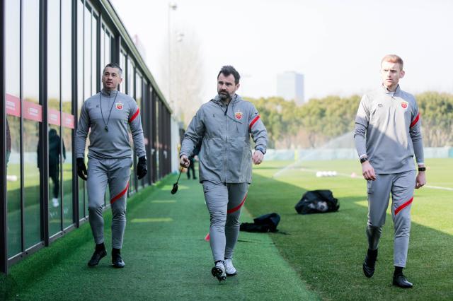 app下载-莱科“上岗”初印象:被赞像博阿斯 大嗓门一板一眼